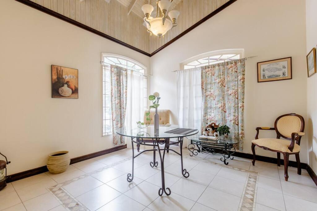 Idilio Escape Apartment Ocho Rios Exterior photo