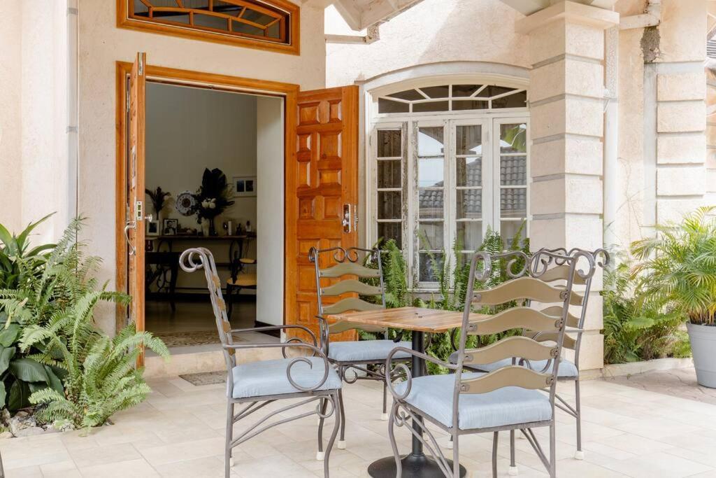 Idilio Escape Apartment Ocho Rios Exterior photo