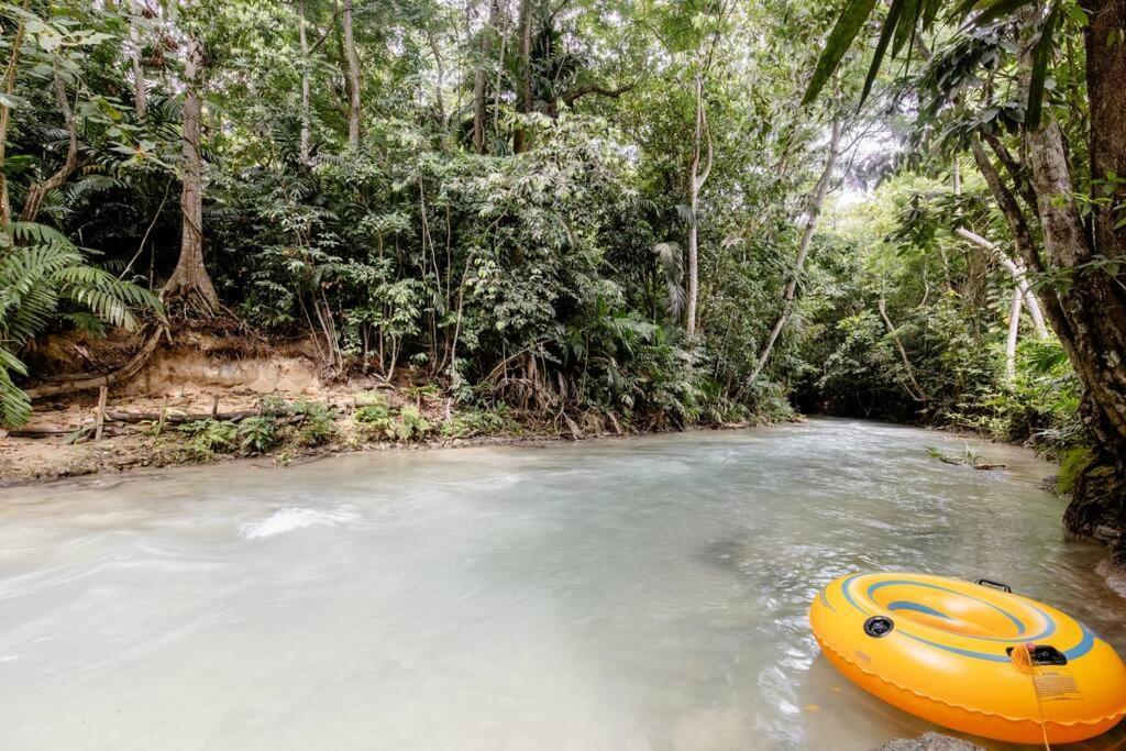 Idilio Escape Apartment Ocho Rios Exterior photo